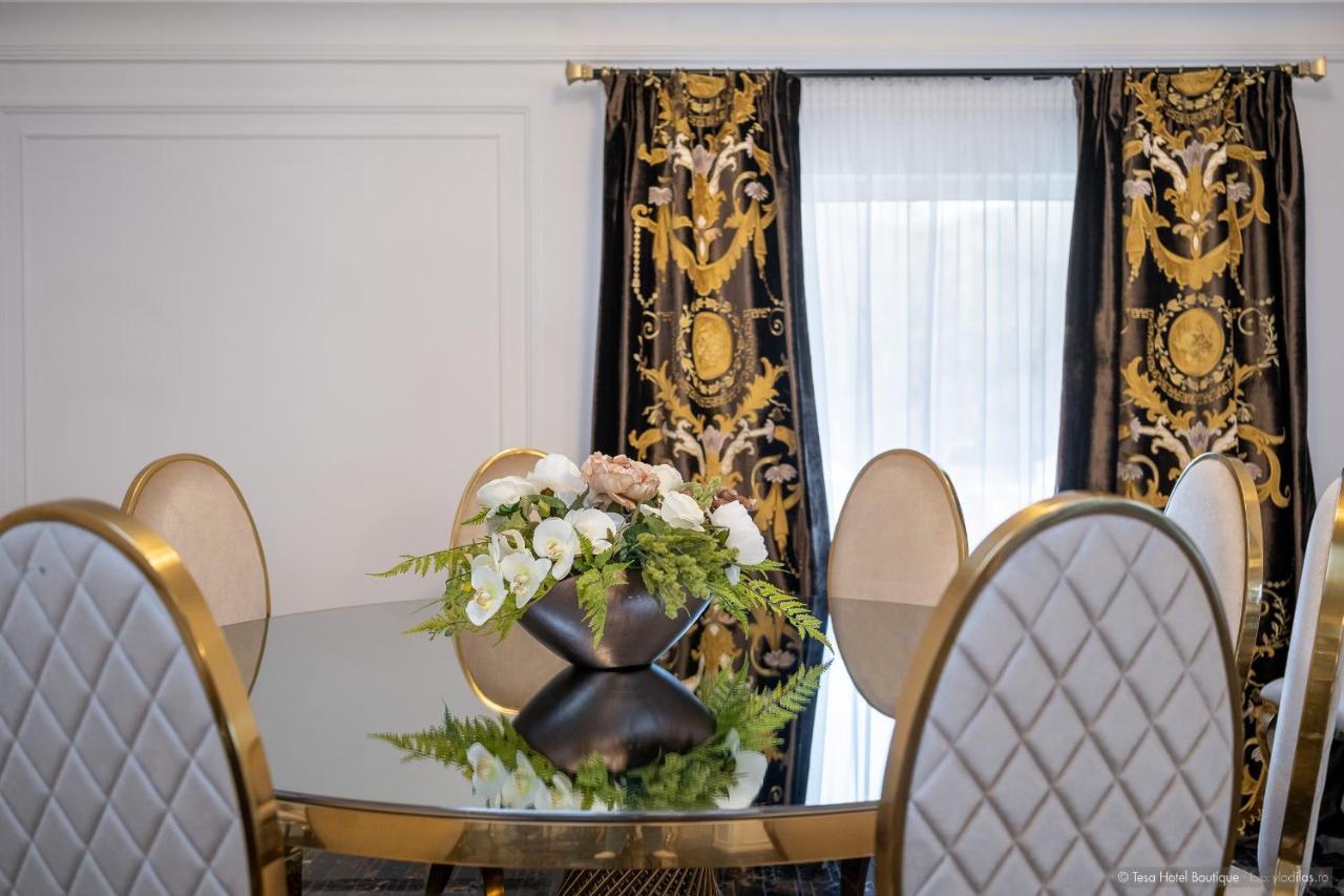 Tesa Boutique Hotel Targu Neamt Ngoại thất bức ảnh
