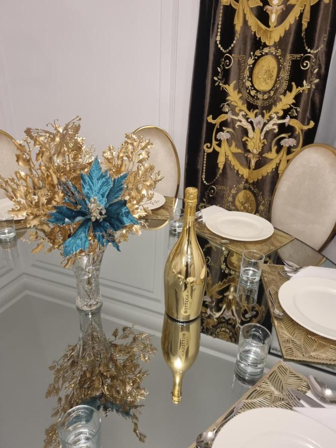 Tesa Boutique Hotel Targu Neamt Ngoại thất bức ảnh