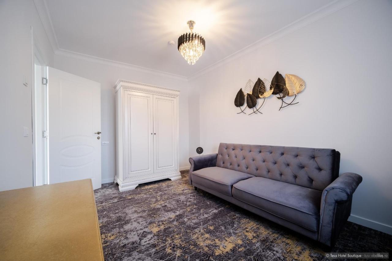 Tesa Boutique Hotel Targu Neamt Ngoại thất bức ảnh