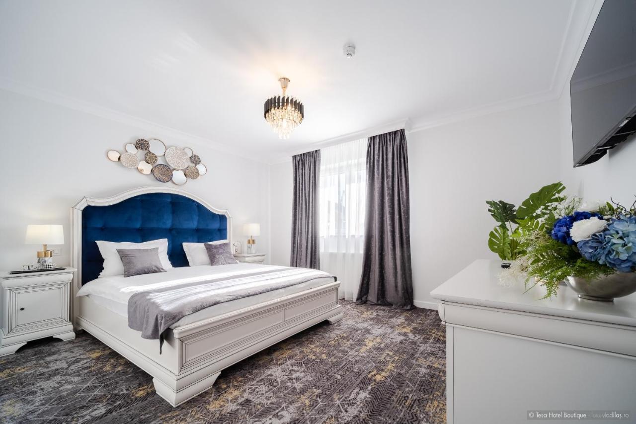 Tesa Boutique Hotel Targu Neamt Ngoại thất bức ảnh