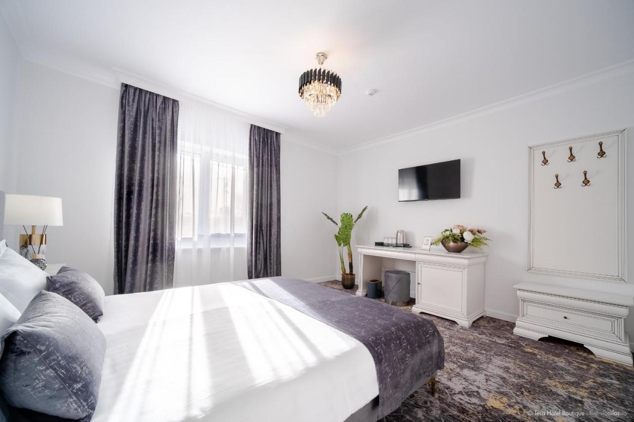 Tesa Boutique Hotel Targu Neamt Ngoại thất bức ảnh